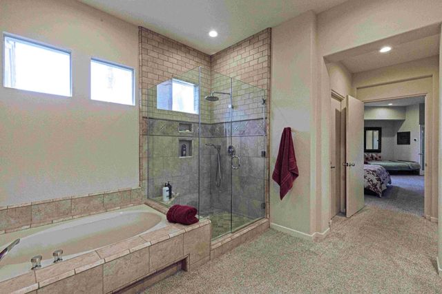 413 White Horse Trail, Palm Desert, CA 92211