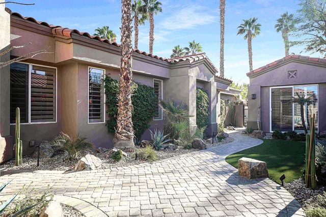413 White Horse Trail, Palm Desert, CA 92211
