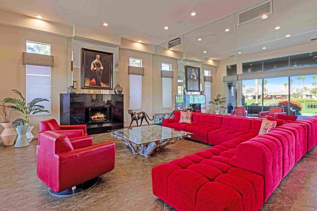 413 White Horse Trail, Palm Desert, CA 92211