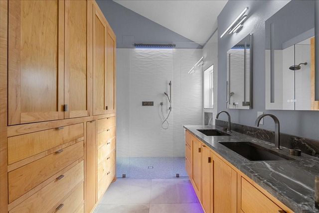 1016 Glenshannon Avenue, Friendswood, TX 77546
