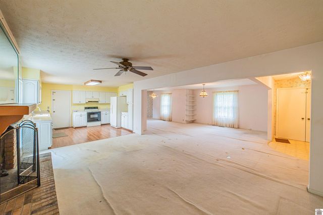 404 Drawbridge Trace, Paducah, KY 42003