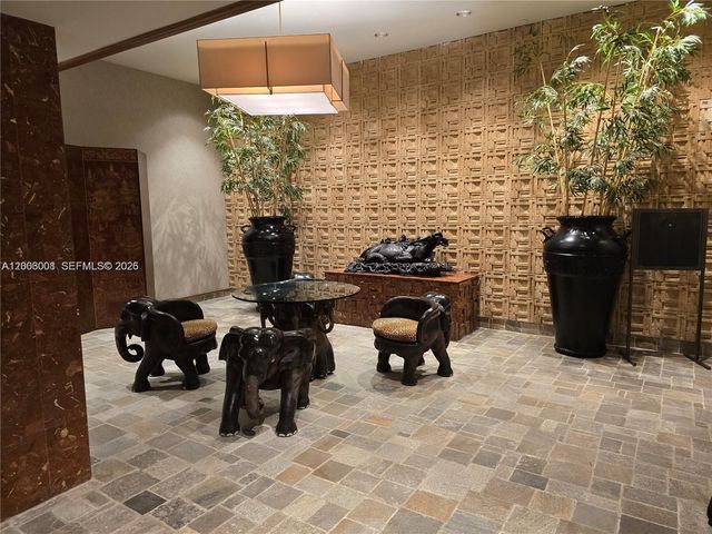 11113 Biscayne Blvd 1256, Miami, FL 33181