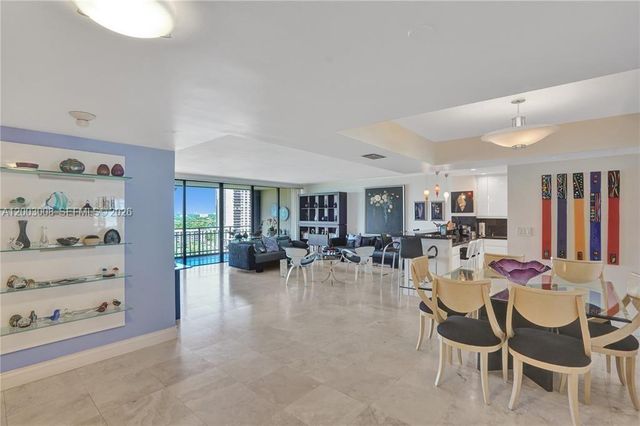 11113 Biscayne Blvd 1256, Miami, FL 33181