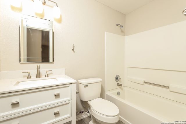 11042 Stagwood Pass, San Antonio, TX 78254