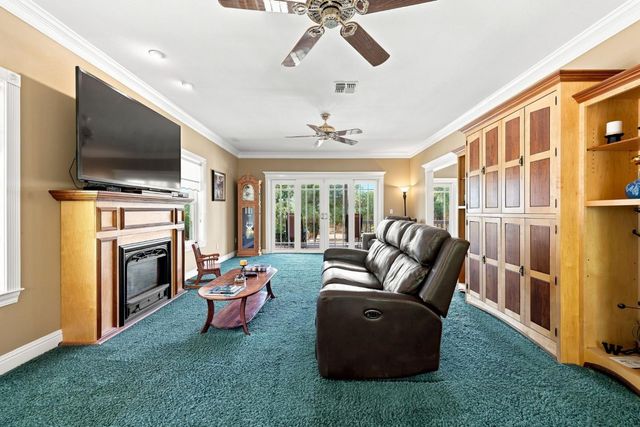 180 Rainbow Valley Ln, Newcastle, CA 95658