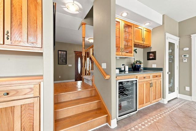 180 Rainbow Valley Ln, Newcastle, CA 95658