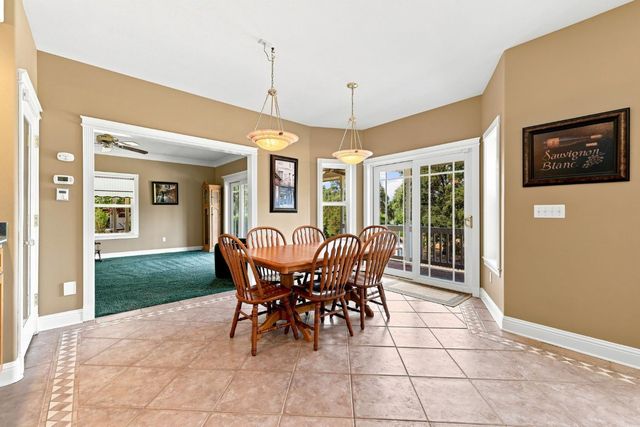 180 Rainbow Valley Ln, Newcastle, CA 95658
