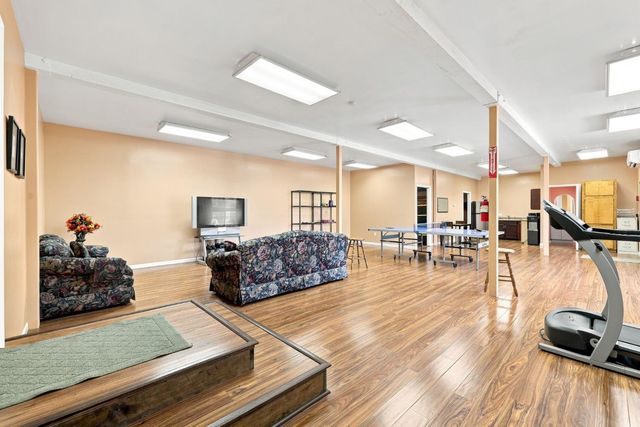 180 Rainbow Valley Ln, Newcastle, CA 95658