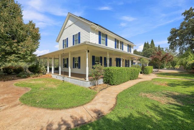 180 Rainbow Valley Ln, Newcastle, CA 95658