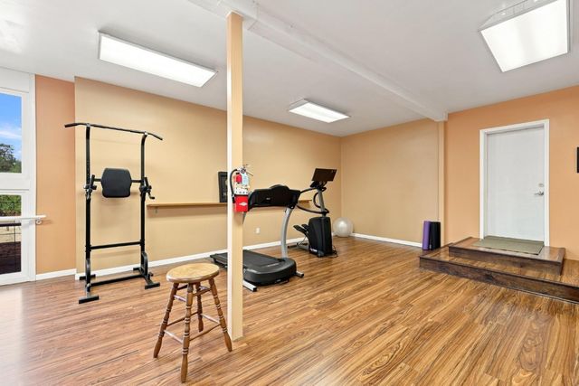 180 Rainbow Valley Ln, Newcastle, CA 95658