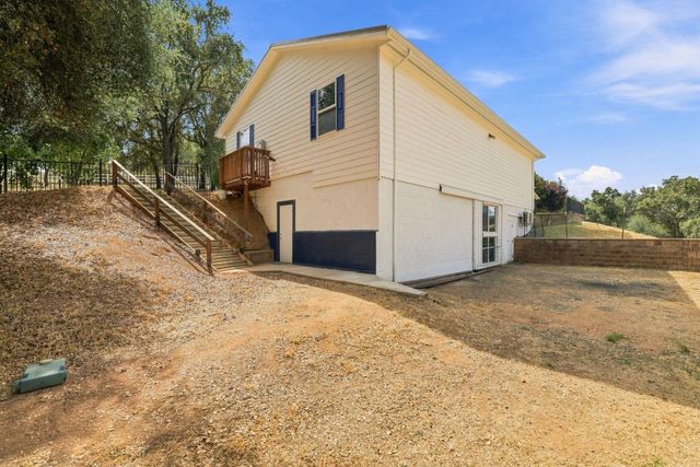 180 Rainbow Valley Ln, Newcastle, CA 95658