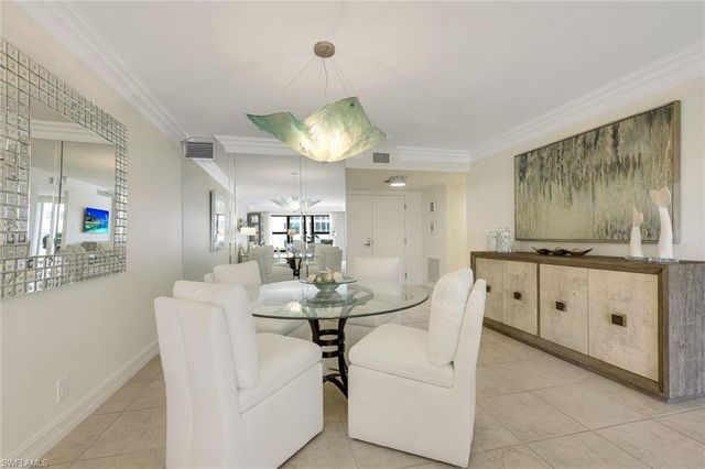 4451 Gulf Shore BLVD N 406, Naples, FL 34103