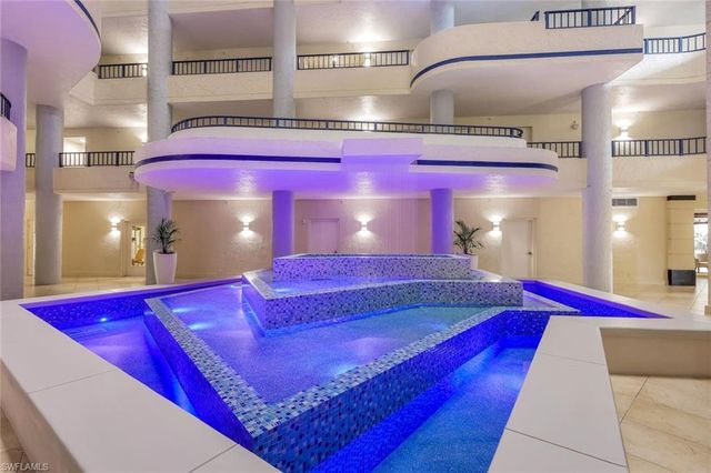 4451 Gulf Shore BLVD N 406, Naples, FL 34103