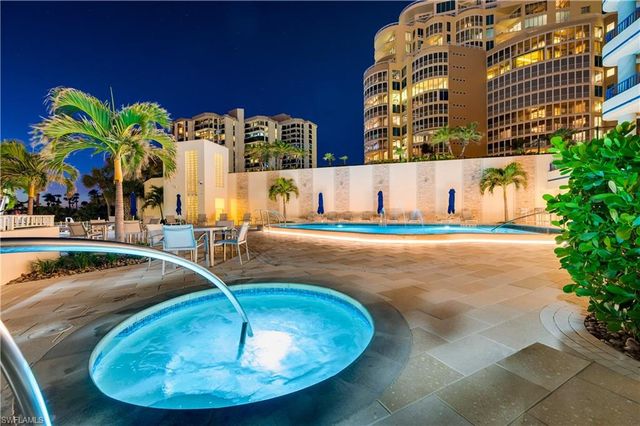 4451 Gulf Shore BLVD N 406, Naples, FL 34103