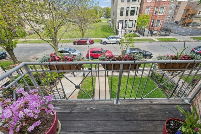 4538 S Saint Lawrence Avenue, Chicago, IL 60653