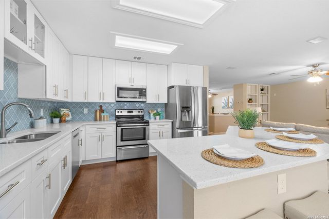 18214 Redriver Sky, San Antonio, TX 78259