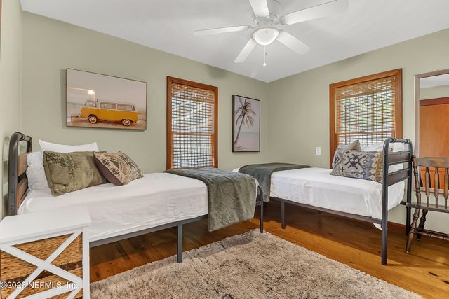 3560 MARTIN Avenue, Mount Dora, FL 32757