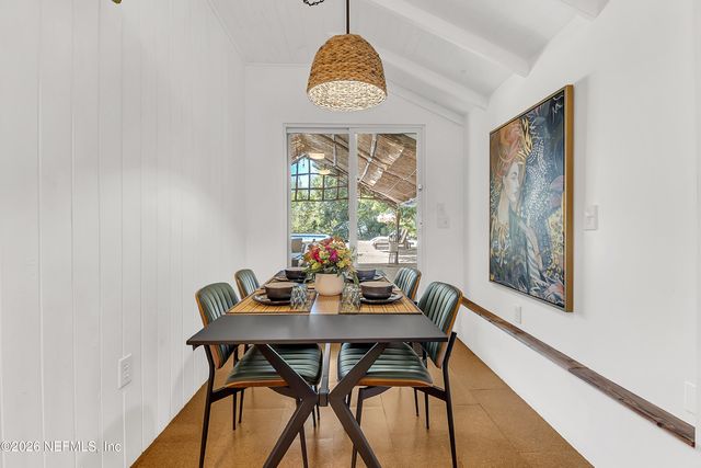 3560 MARTIN Avenue, Mount Dora, FL 32757