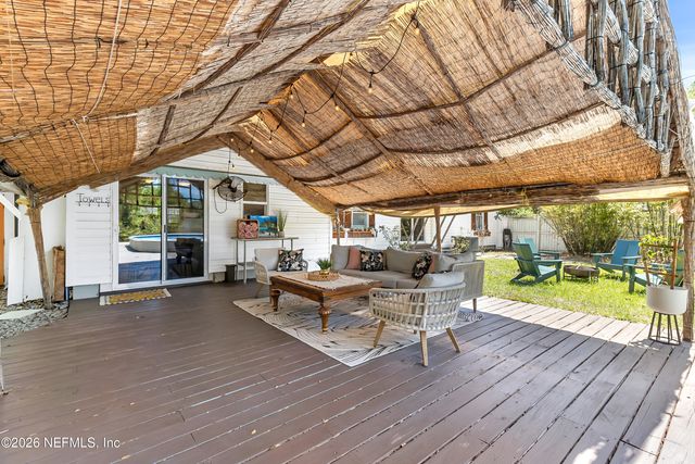 3560 MARTIN Avenue, Mount Dora, FL 32757