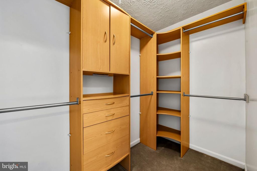 Image 18 of property listing at 518 JUNE APPLE CT, Abingdon, MD 21009