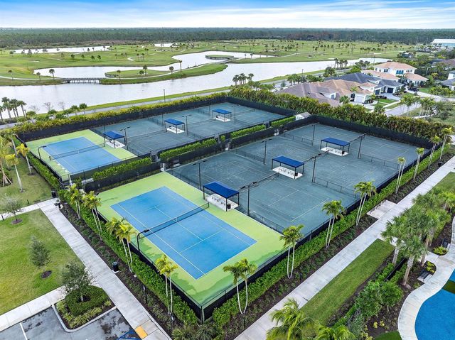 10722 Stellar Circle, Palm Beach Gardens, FL 33412