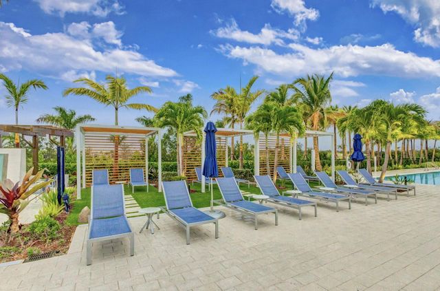 10722 Stellar Circle, Palm Beach Gardens, FL 33412
