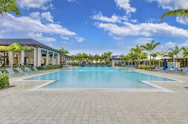 10722 Stellar Circle, Palm Beach Gardens, FL 33412