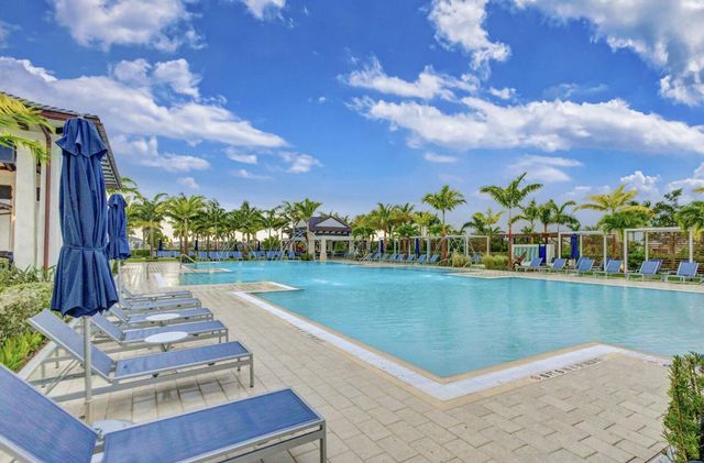 10722 Stellar Circle, Palm Beach Gardens, FL 33412