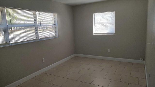 10910 N 15TH STREET, Tampa, FL 33612