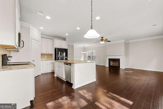 3368 Woodward Down Trail, Buford, GA 30519