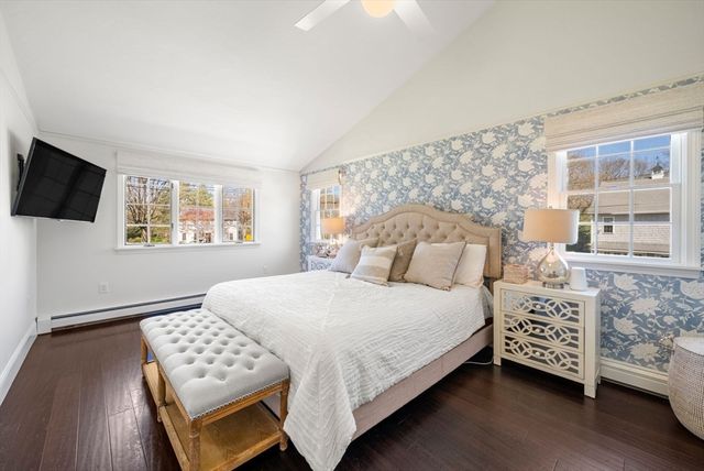 21 French St, Hingham, MA 02043