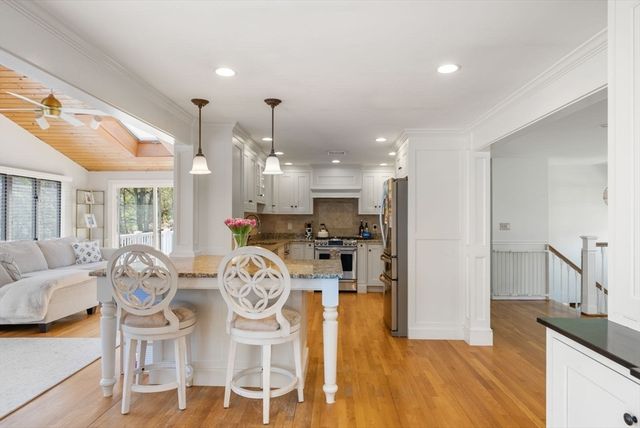 21 French St, Hingham, MA 02043
