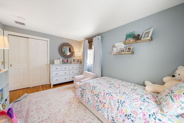 21 French St, Hingham, MA 02043