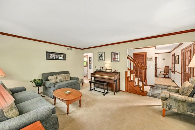 12780 Cardinal Crest DRIVE, Brookfield, WI 53005