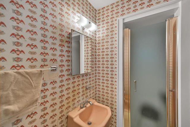 12780 Cardinal Crest DRIVE, Brookfield, WI 53005