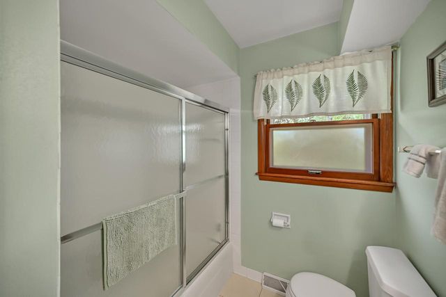 12780 Cardinal Crest DRIVE, Brookfield, WI 53005