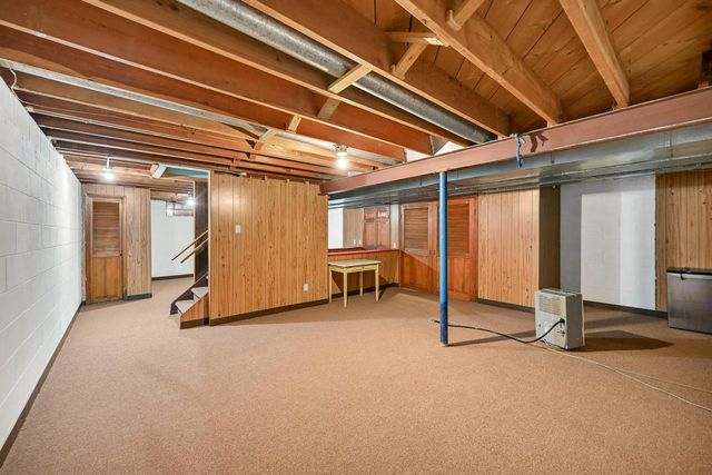 12780 Cardinal Crest DRIVE, Brookfield, WI 53005