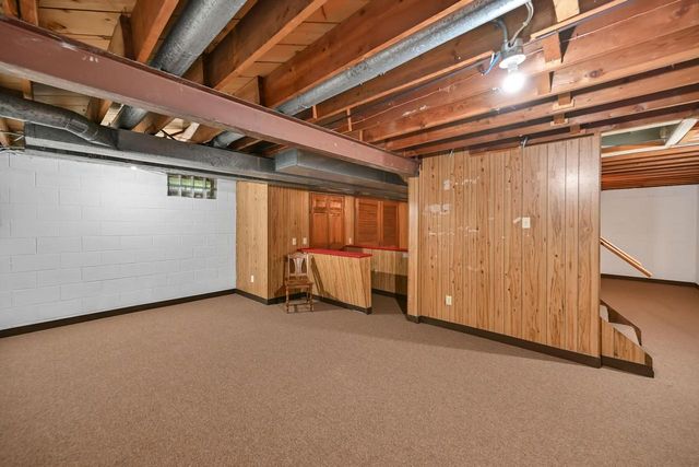12780 Cardinal Crest DRIVE, Brookfield, WI 53005