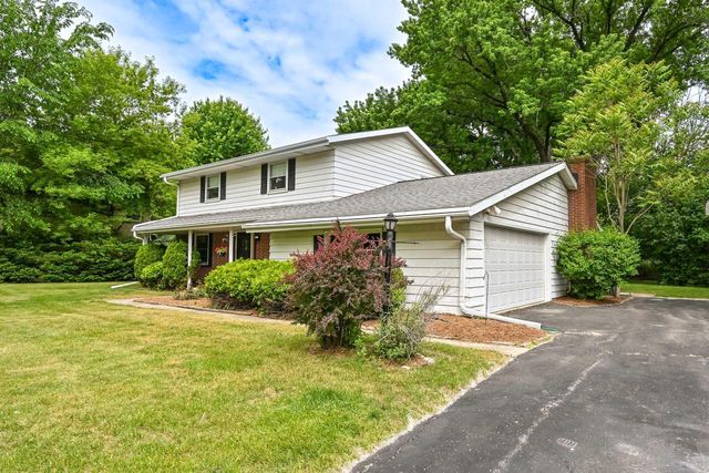 12780 Cardinal Crest DRIVE, Brookfield, WI 53005