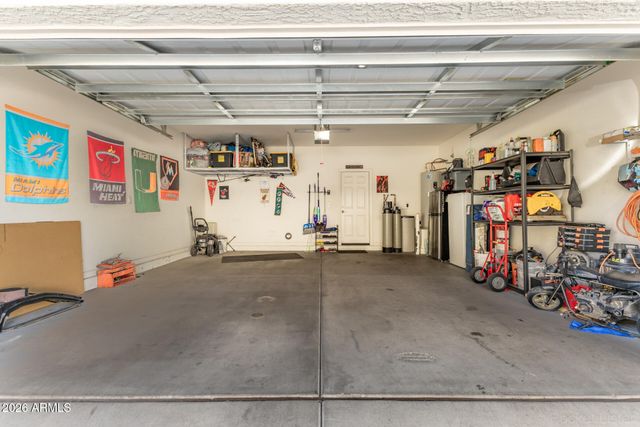 5813 W WARNER Street, Phoenix, AZ 85043