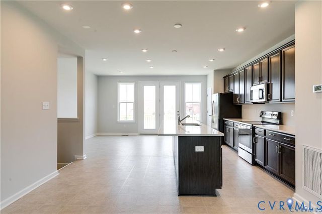 2015 Wood Owl Way, Richmond, VA 23227