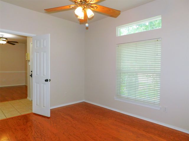 7917 Seven Oaks Lane, Denton, TX 76210
