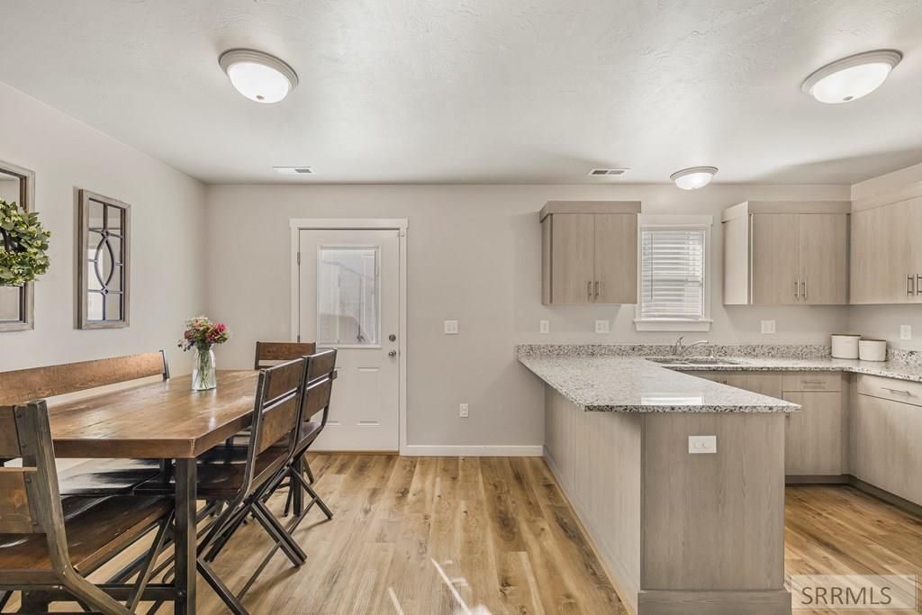 Image 16 of property listing at 2015 Lawrence Lane # 2002, Blackfoot, ID 83221