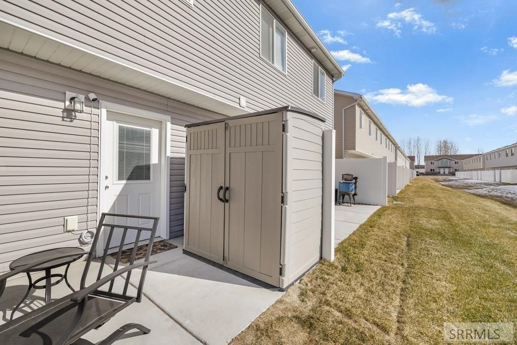 Image 4 of property listing at 2015 Lawrence Lane # 2002, Blackfoot, ID 83221