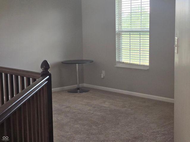 1583 N Creekwater Pass, Greenfield, IN 46140