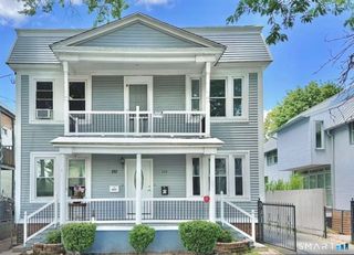 112 Greenwood Street, New Haven, CT 06511