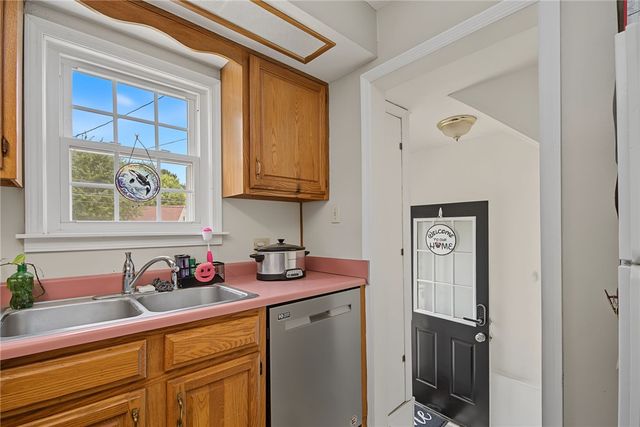 415 S Stadium Drive, Xenia, OH 45385