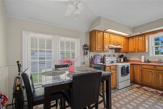 415 S Stadium Drive, Xenia, OH 45385