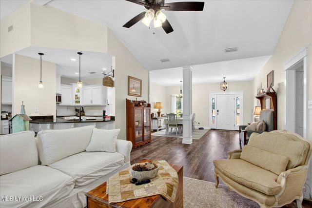 78 Percy O'Neal Road, Mchenry, MS 39561