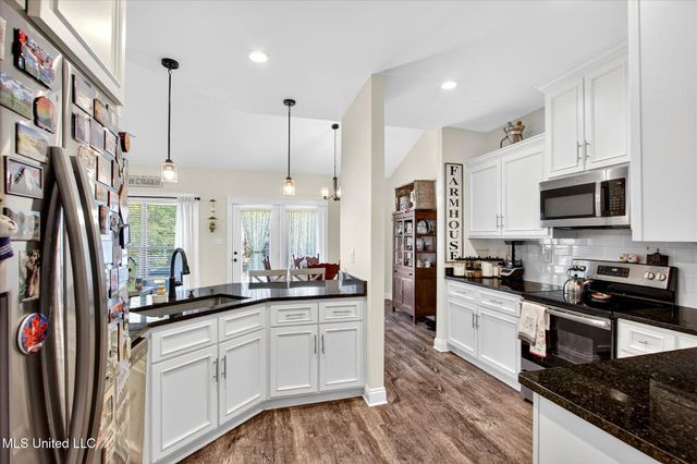 78 Percy O'Neal Road, Mchenry, MS 39561